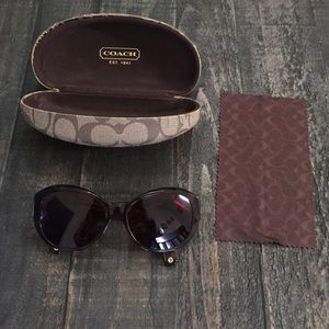 😎Coach sunglasses (authentic)