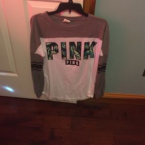 VS PINK long sleeve backless tee