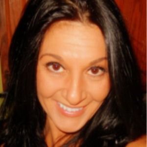 Meet your Posher, Claudia