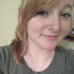 Meet your Posher, April