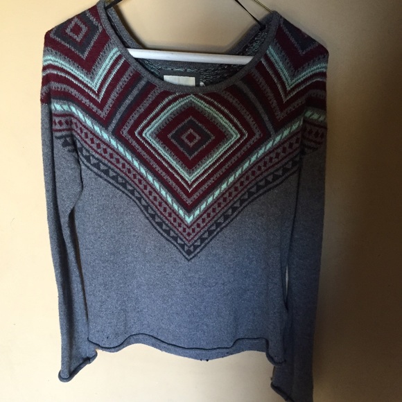 H&M Sweaters - H&M small sweater. Good condition