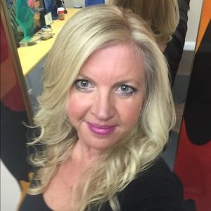 Meet your Posher, Christi