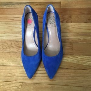 Vince Camuto pump
