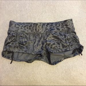 Lululemon Hot Hot Short