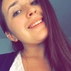 Meet your Posher, Jazmine