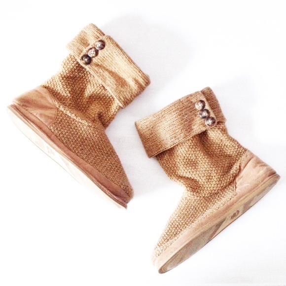 knit slouchy boots - Picture 2 of 4