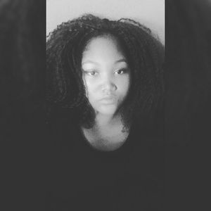 Meet your Posher, Alexus