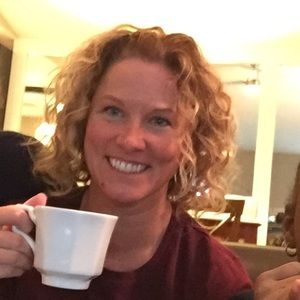 Meet your Posher, Lori