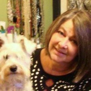 Meet your Posher, Gloria