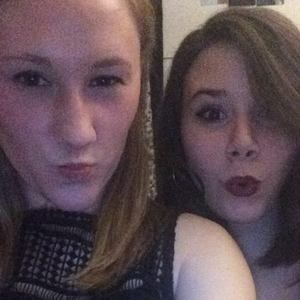 Meet your Posher, Casey