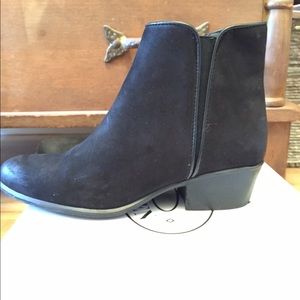 Steve Madden booties