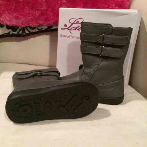 Toddler 7 Grey Boots - Picture 4 of 4