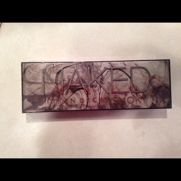 Naked smokey palette Duplicate