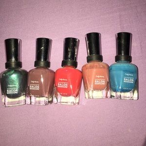 5 Sally Hansen Nail Polishes