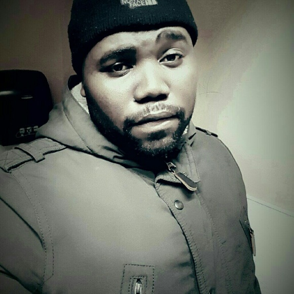 Meet your Posher, Rene - Picture 1 of 1