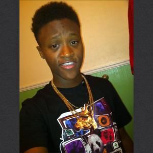 Meet your Posher, Lois