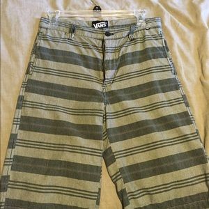 Vans boys size 18 shorts