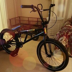 Meet your Posher, Donovan