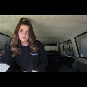 Meet your Posher, Mikelle