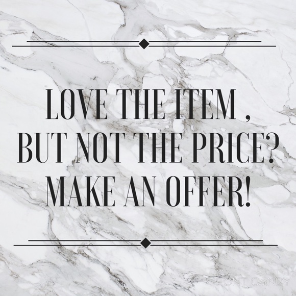 •• MAKE ME AN OFFER •• - Picture 1 of 1