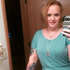 Meet your Posher, Valerie