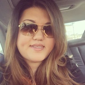 Meet your Posher, Ann