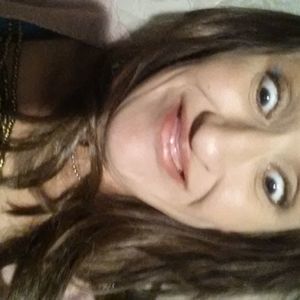 Meet your Posher, Aileen