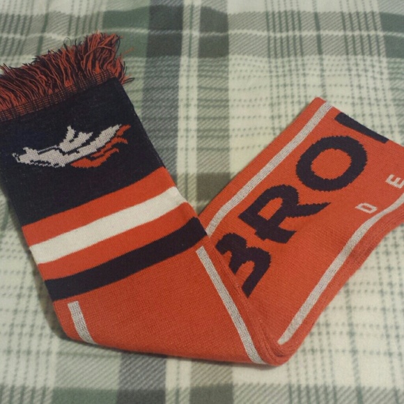 Broncos Winter Scarf   OFFERS ACCEPTED