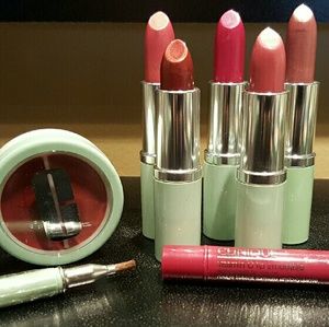 Clinique lipstick/gloss lot