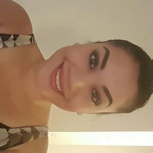 Meet your Posher, Janell