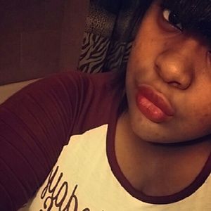 Meet your Posher, Cece