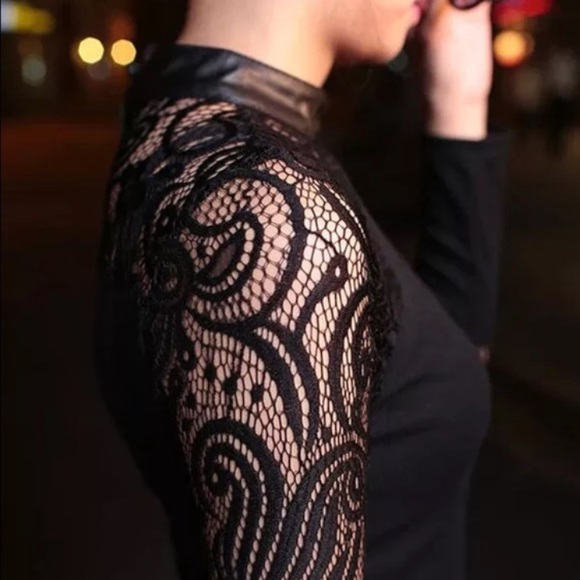 S/M ONLY! Lace and Leather Top! NEW! - Picture 3 of 6