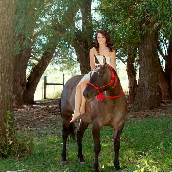 Meet your Posher, Jessica - Picture 4 of 4