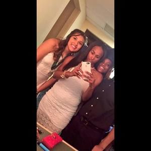 Meet your Posher, Anaya