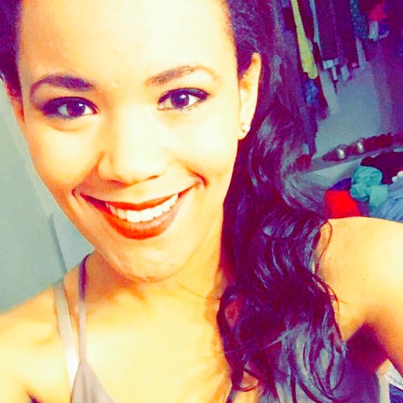 Meet your Posher, Ciara