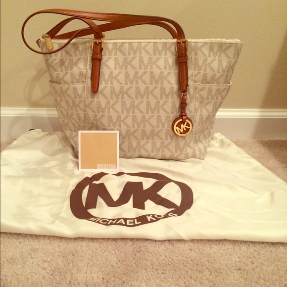 Michael Kors Handbags - Jet Set Logo Travel Saffiano Leather Top- Zip Tote