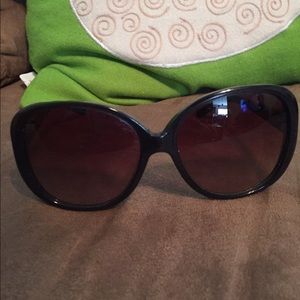 Burberry sunglasses