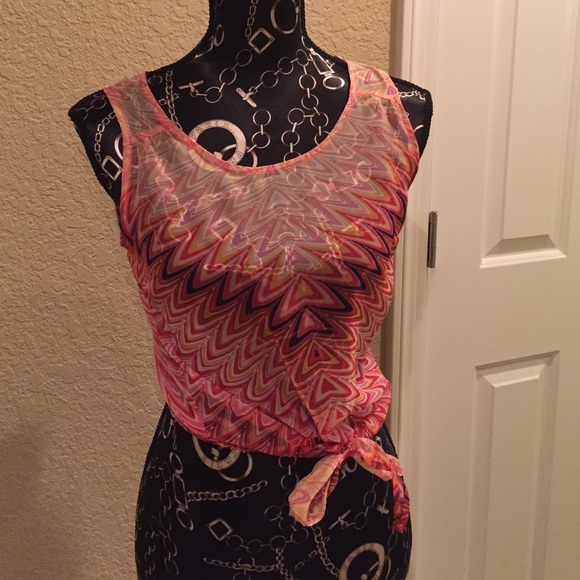 Colorful tie-up shirt