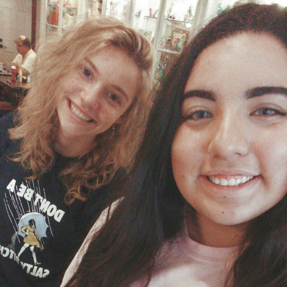 Meet your Posher, Kalena