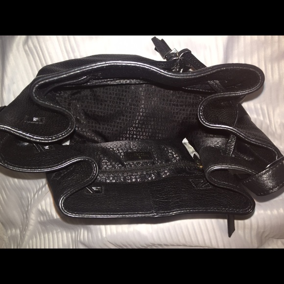 Kate Spade Black Cooper Bucket Bag Grey Street - Picture 2 of 3