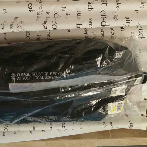 16P suit NWOT