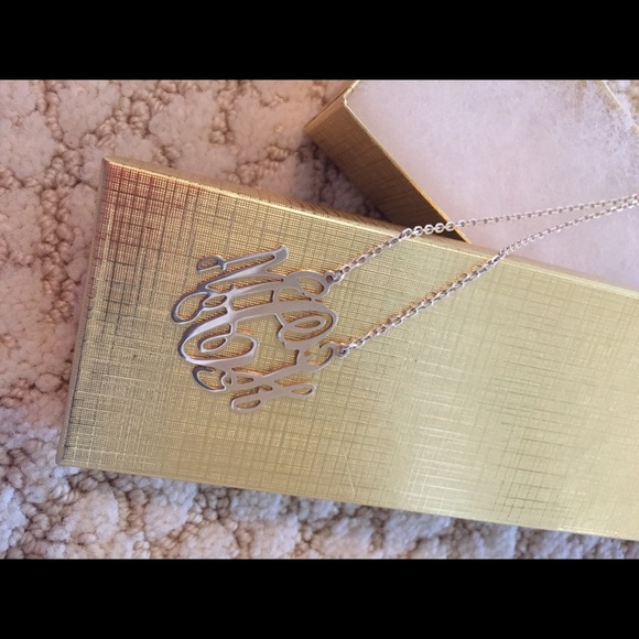 Monogrammed sterling silver necklace, mCh - Picture 3 of 4