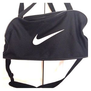 Nike duffle bag