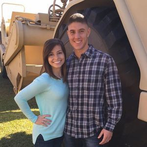 Meet your Posher, Alexis