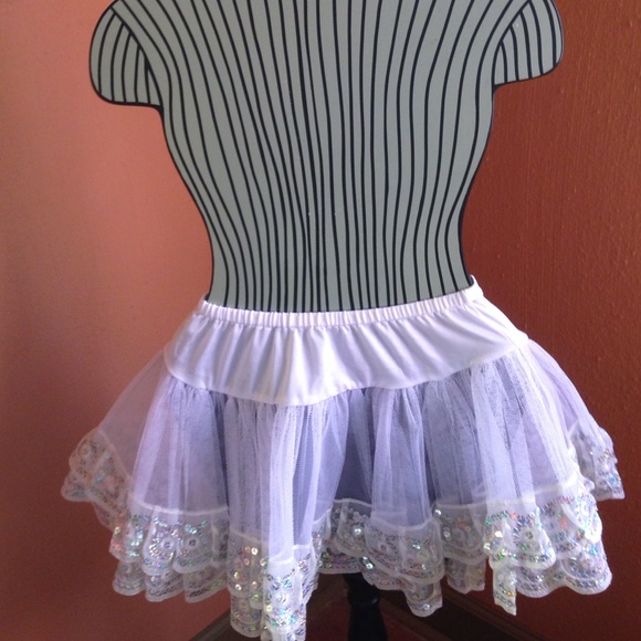 Glam Lace sequined ruffled petticoat.