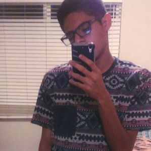 Meet your Posher, Eric