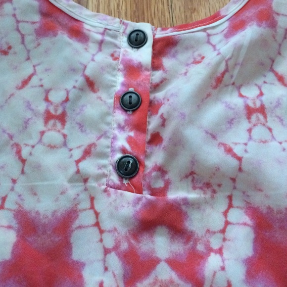 Tank top - Picture 3 of 4