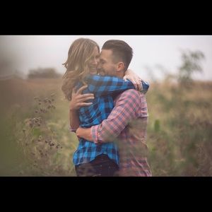 Meet your Posher, Caitlin