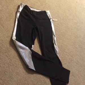Victoria's Secret Pants - VS knockout tights Victoria's Secret Pants - VS knockout tights
