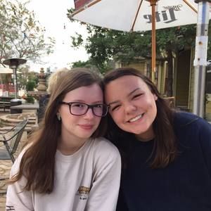 Meet your Posher, Natalie
